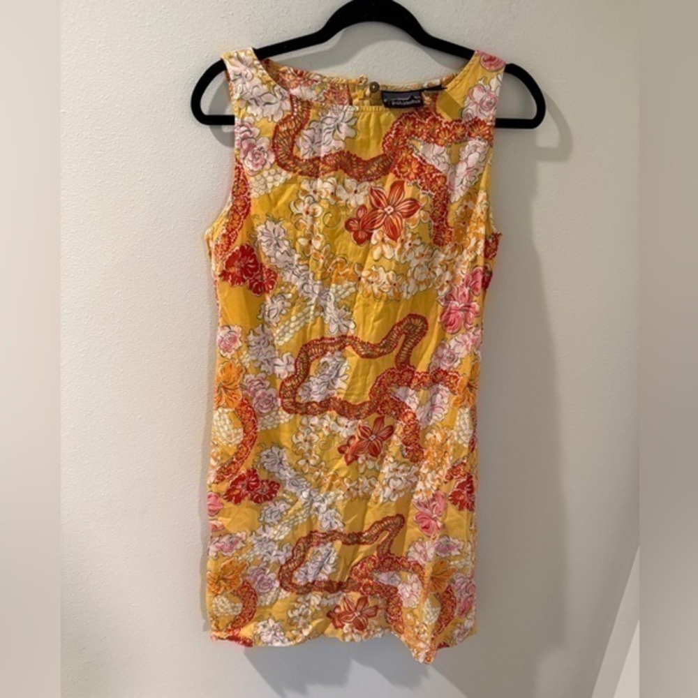 Patagonia Pataloha Size 12 Sleeveless Hawaiian Sleeveless Lei Dress in‎ Yellow